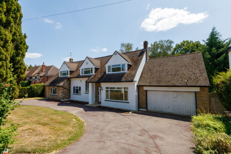 The Broadwalk, Northwood