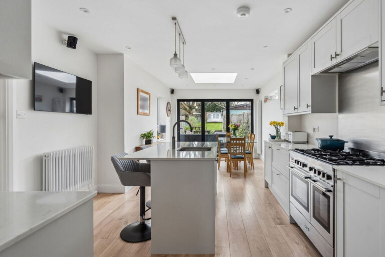 Denham Way, Maple Cross, Rickmansworth