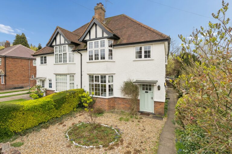 Lexham Gardens, Amersham