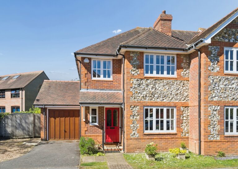 Oakfield Close, Amersham
