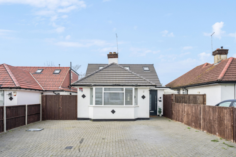 Hazelwood Drive, Pinner HA5