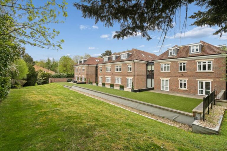 Rickmansworth Road, Northwood