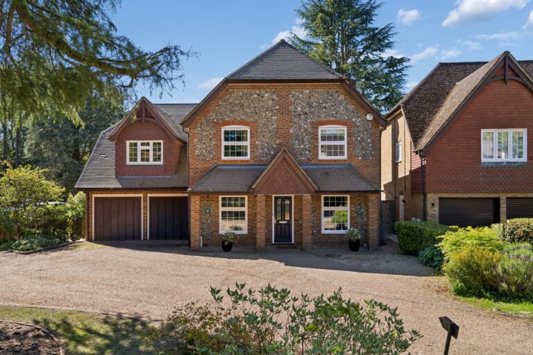 The Hawthorns, Chalfont St Giles (Little Chalfont)