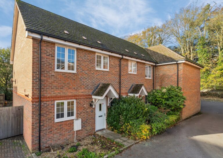 Brudenell Close, Amersham