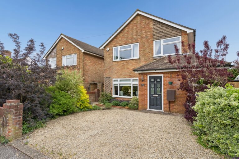 Highfield Close, Amersham