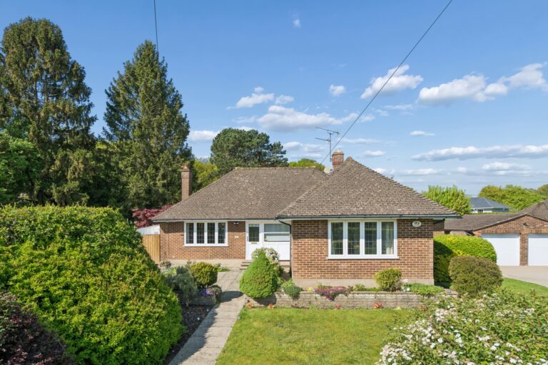 Long Park Close, Chesham Bois, Amersham
