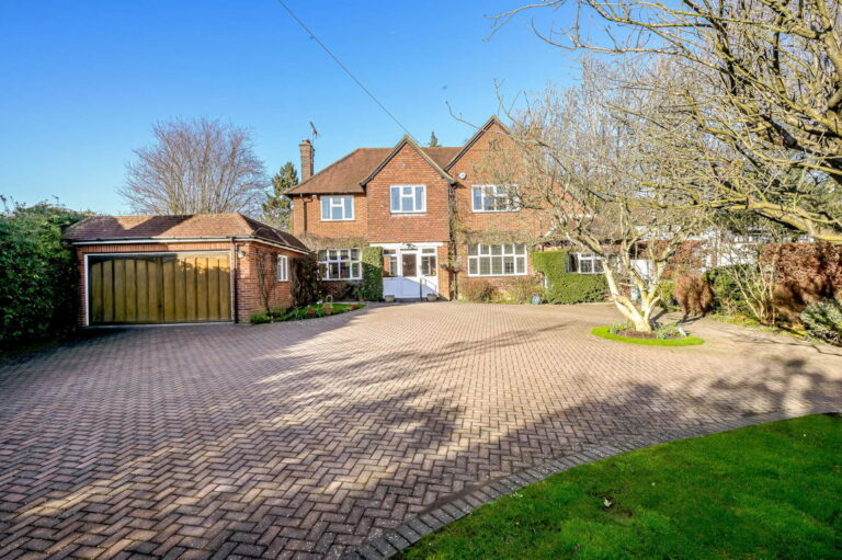 Ormonde Road, Moor Park