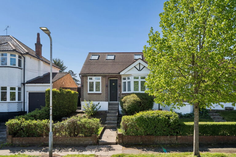 Coniston Gardens, Pinner, HA5 2JJ