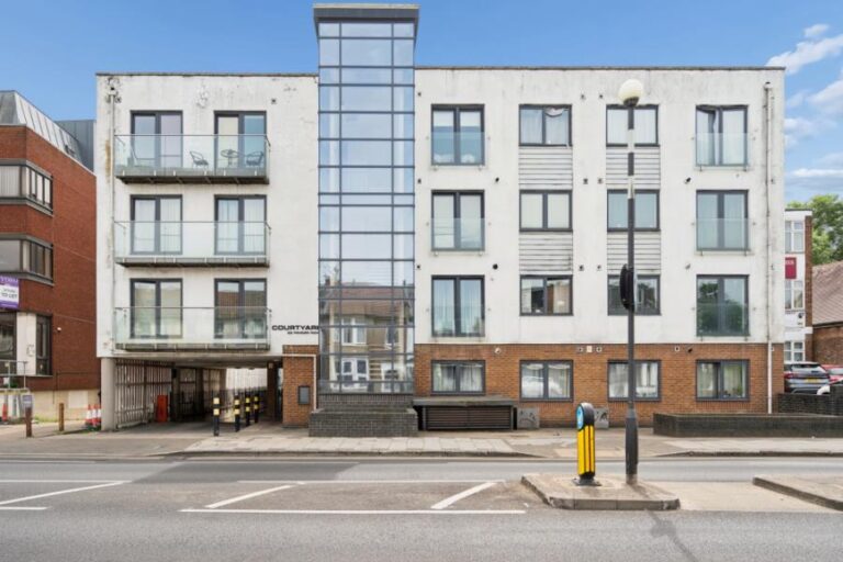 Pinner Road, Harrow