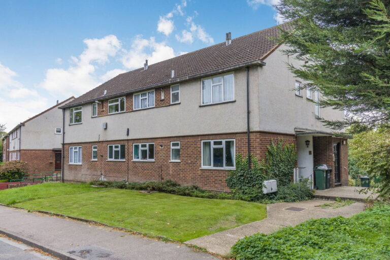 Colne Mead, Mill End, Rickmansworth, WD3