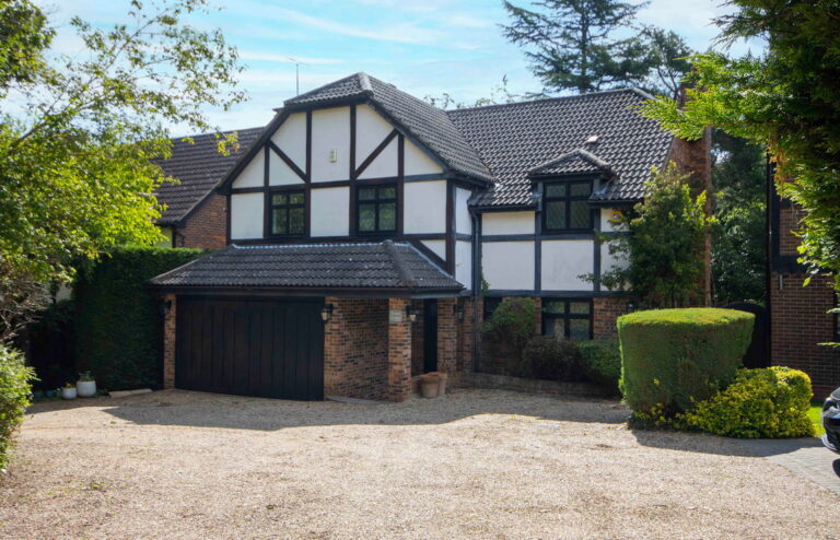 Overchess Ridge, Chorleywood, WD3