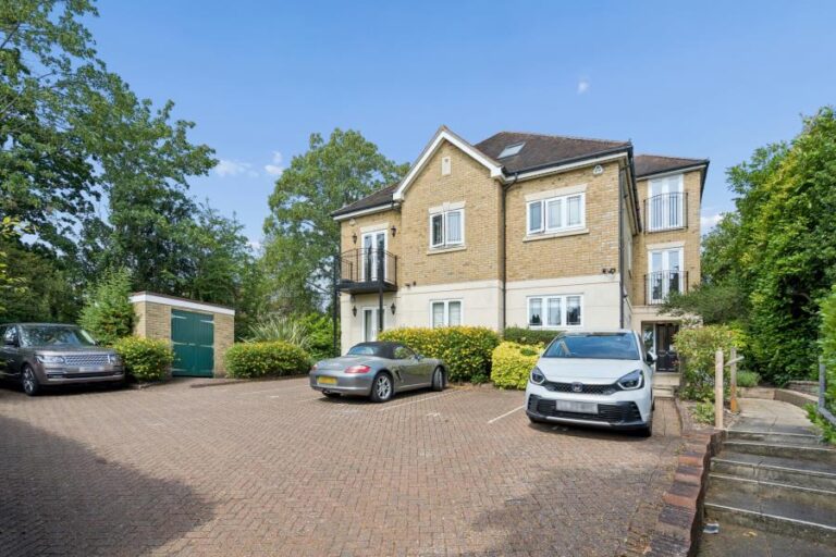 Murray Road, Northwood