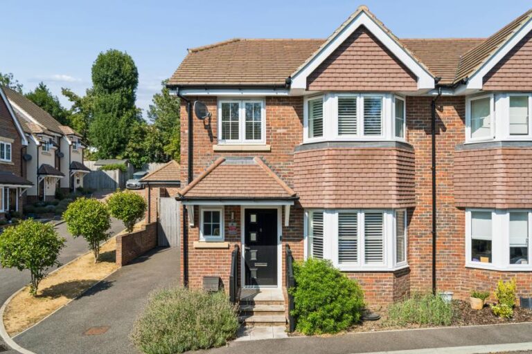 Randall Way, Chesham