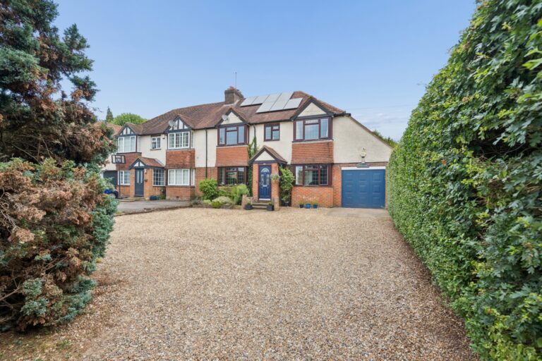 London Road East, Amersham