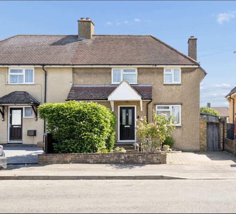 Basing Road, Rickmansworth, Herts, WD3 8QJ