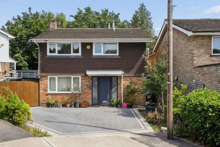 Brookdene Drive, Northwood, HA6 3NS