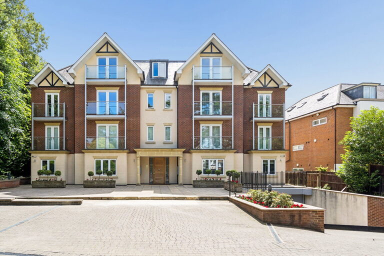 Eastbury Heights, 23 Eastbury Avenue, Northwood