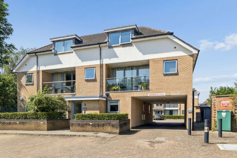 Southam Mews, Croxley Green, Rickmansworth, Herts, WD3 3FG
