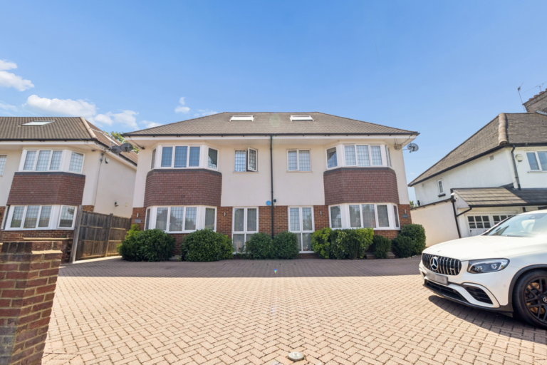 Eastbury Road, Watford, WD19 4JN