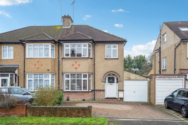 Lincoln Road, North Harrow HA2