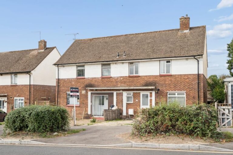 Wiltshire Lane, Pinner