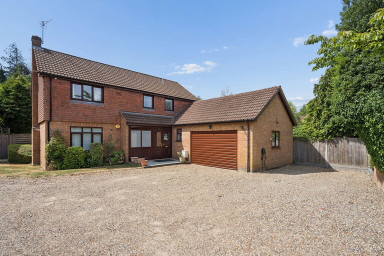 Woodhouse Eaves, Northwood, Middlesex, HA6 3NF
