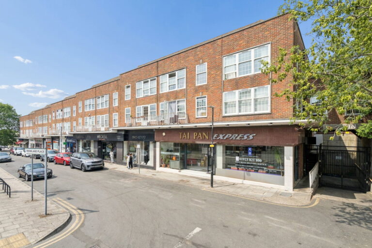 Rowland Place, Green Lane, Northwood, HA6 1AD