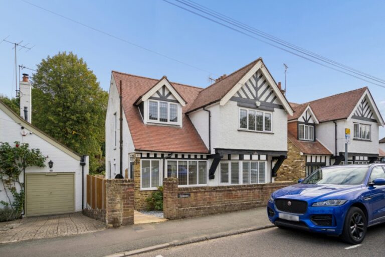 Lower Road, Chorleywood