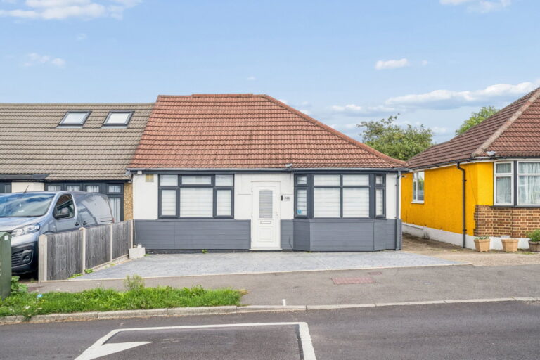 St. Georges Drive, Watford, WD19 5HE