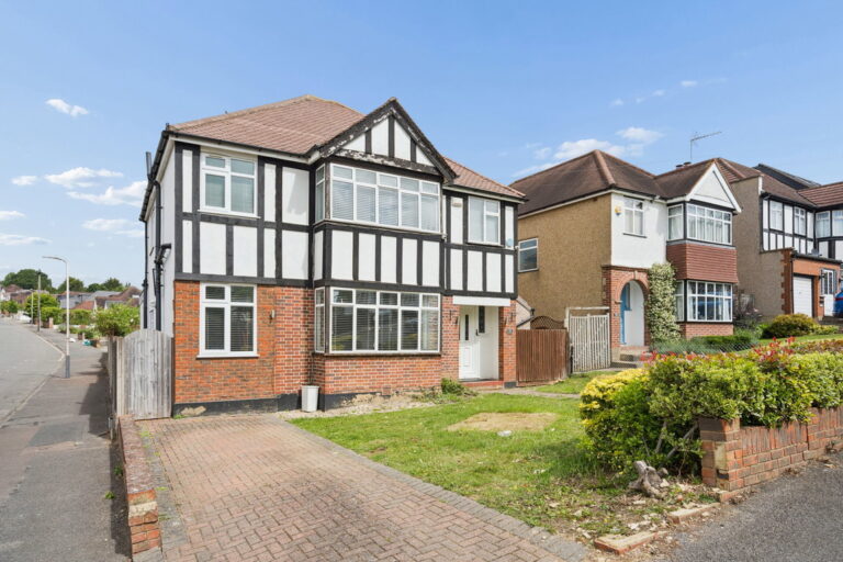Potter Street, Northwood, HA6 1QF