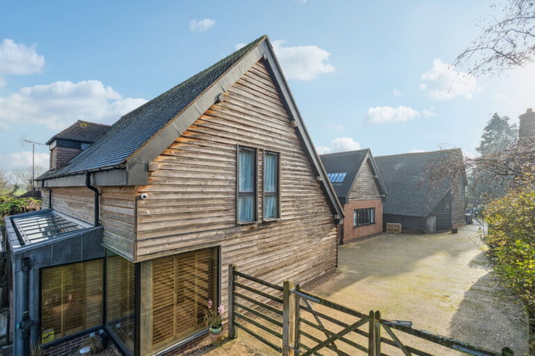 East End Farm, Moss Lane, Pinner HA5