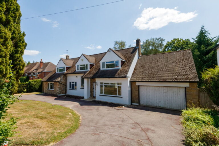 The Broadwalk, Northwood