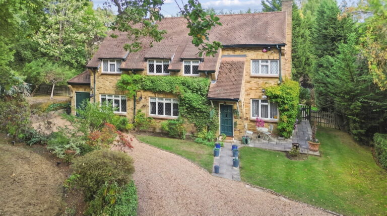 Potter Street Hill, Pinner